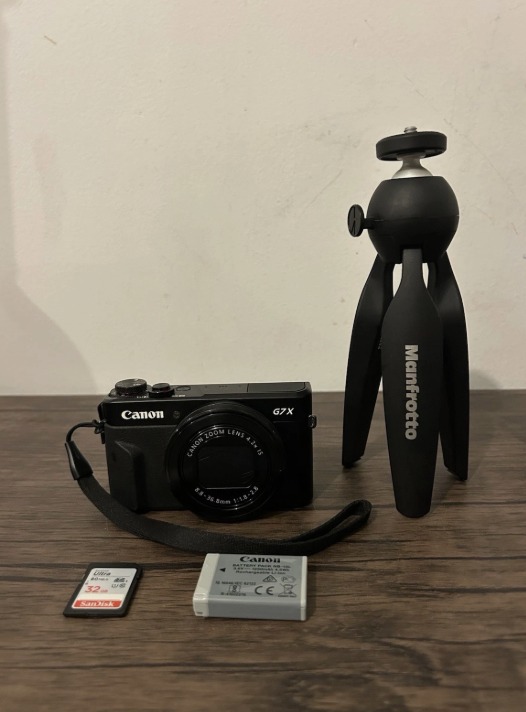 Canon PowerShot G7 X Mark II 20.1MP Compact Digital Camera - Image 1