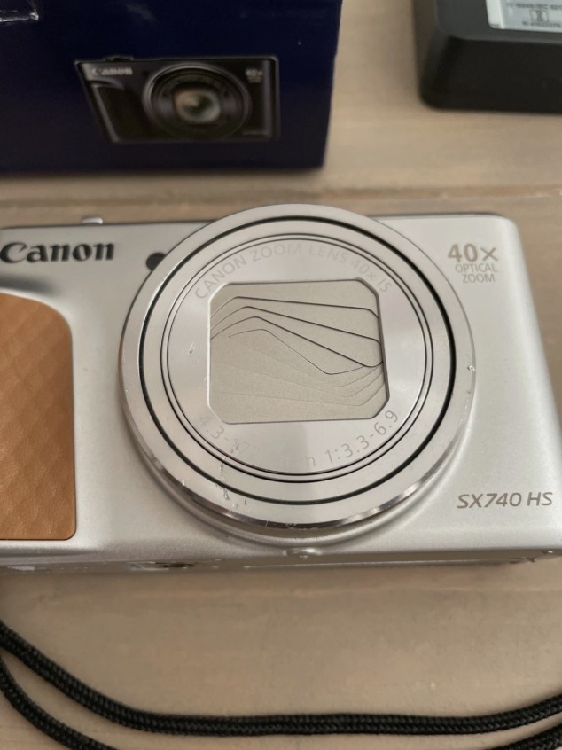 canon-powershot-sx740-hs-20-3mp-4k-digital-camera - Image 1