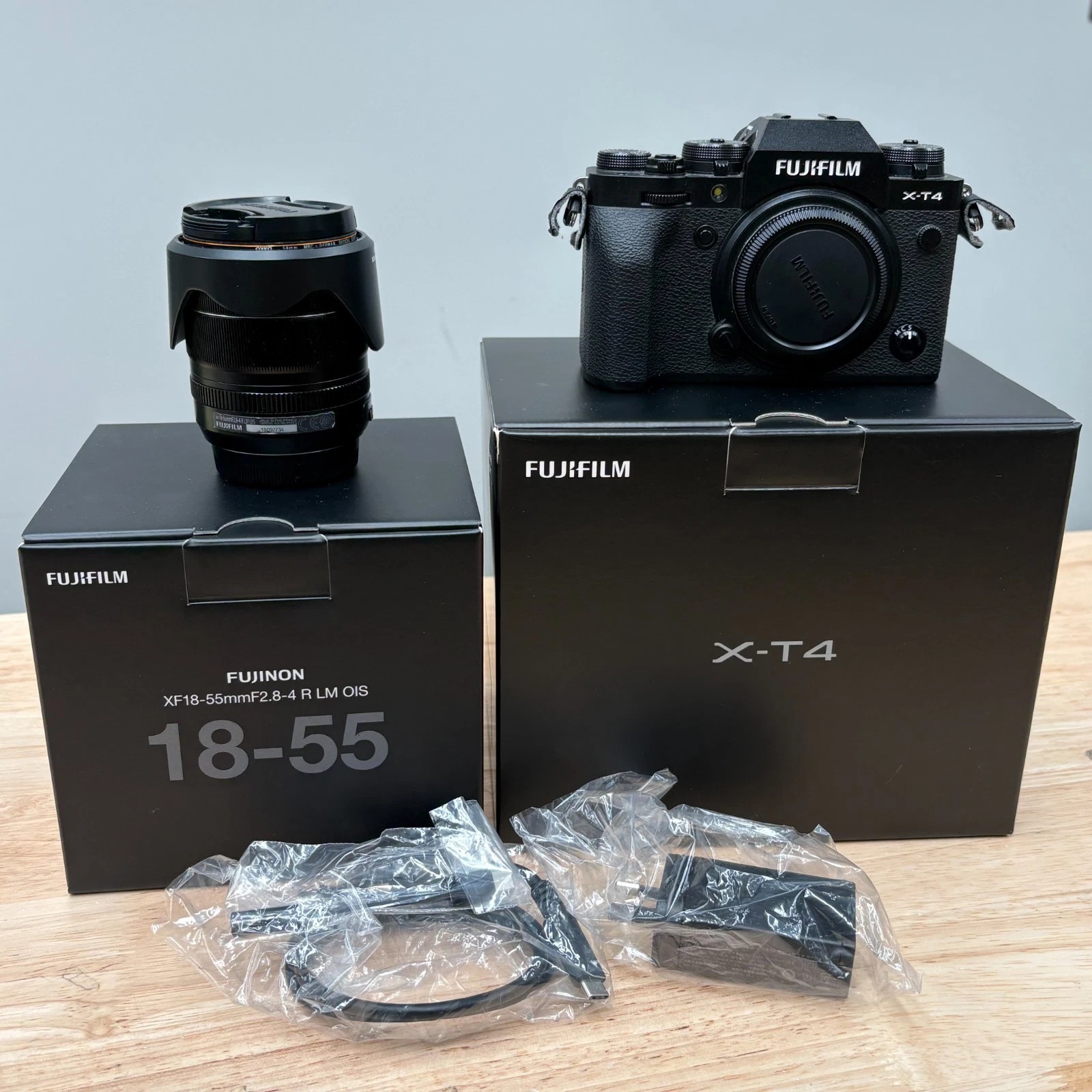 Fujifilm X-T4 Mirrorless Camera + XF 18-55mm f/2.8-4 R LM OIS Lens Boxed - Image 1