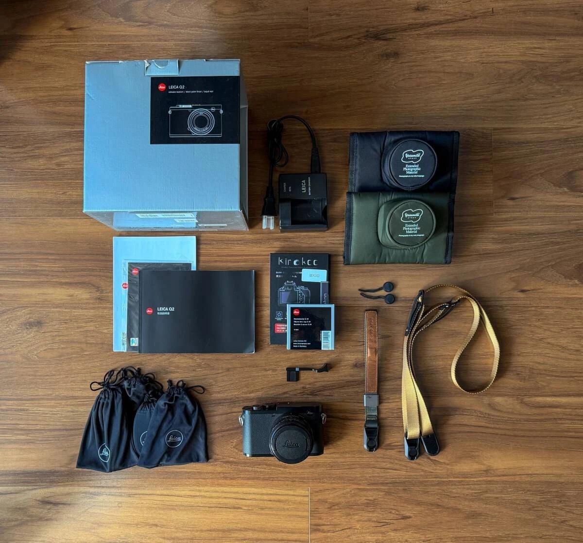 Leica Leica Compact Digital Camera Q2 Black Digital Camera Waterproof Dustproof - Image 1