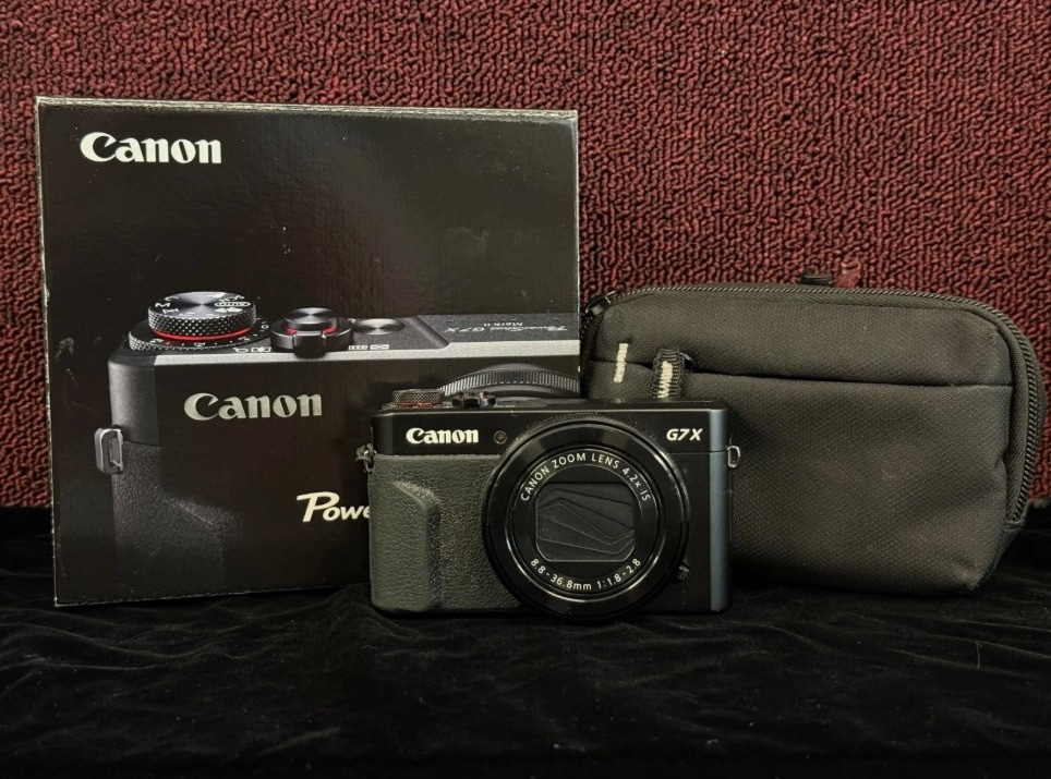 MINT CONDITION Canon PowerShot G7X Mark II with Original Packaging & Case - Image 1