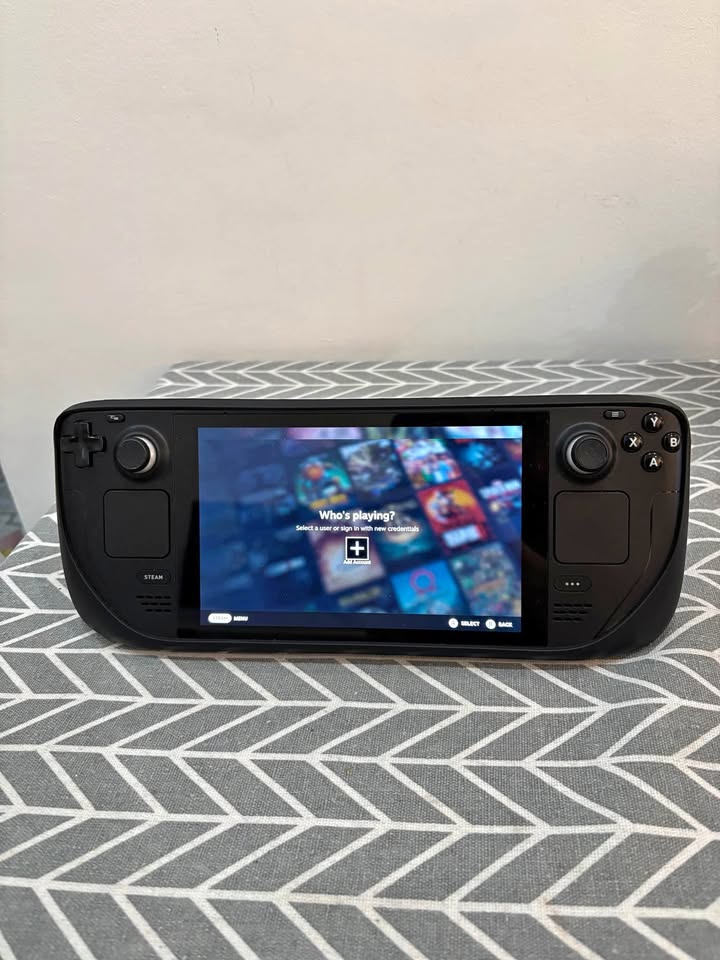 Steam Deck 512GB LCD Anti-Glare – Barely Used (Model 1010) 🎮 - Image 1